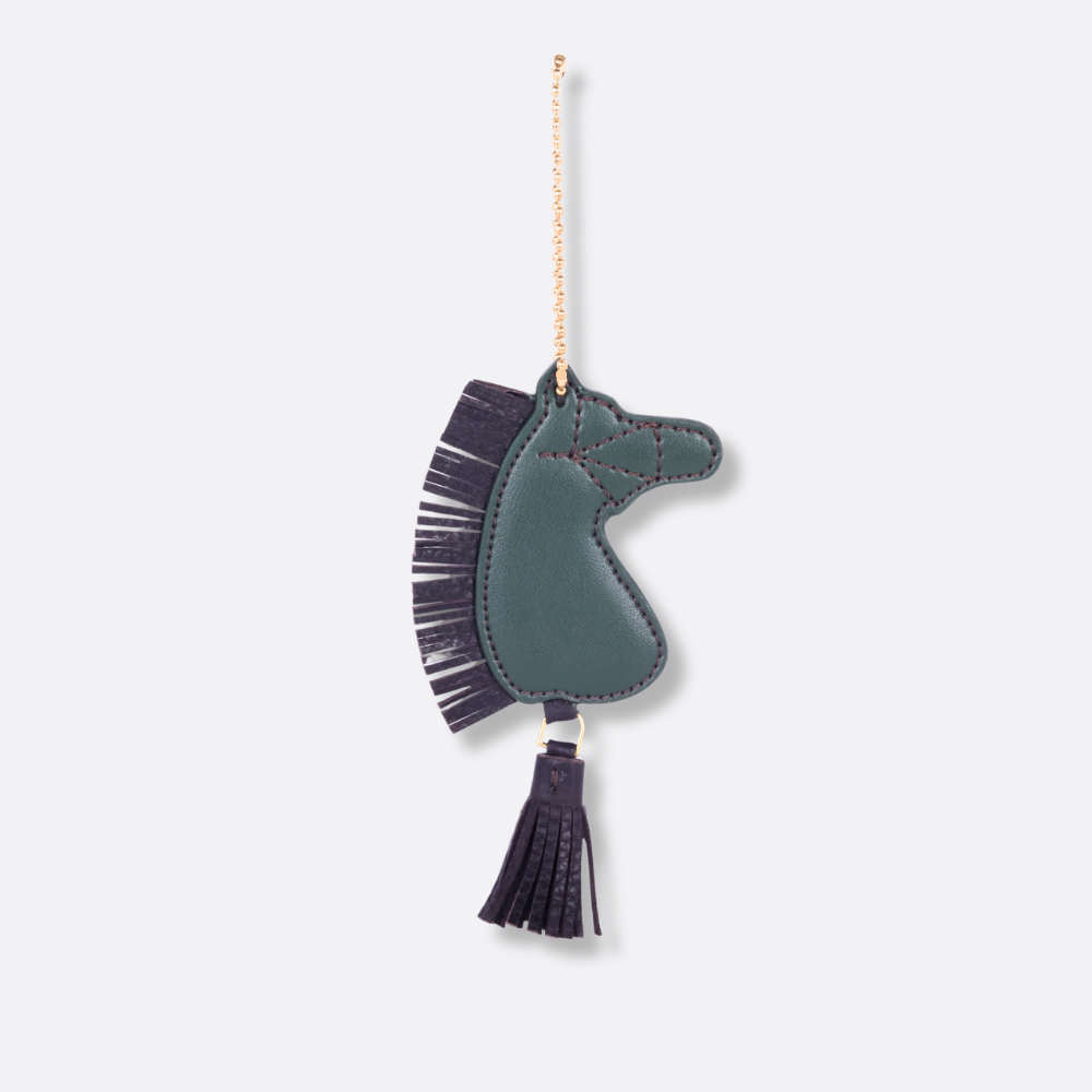 PASO FINO MOSS CHARM