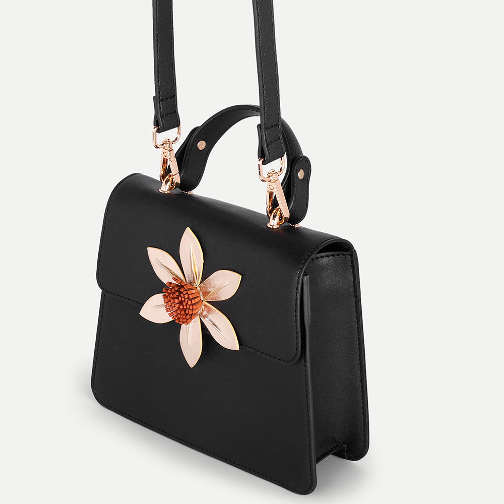MAGNOLIA