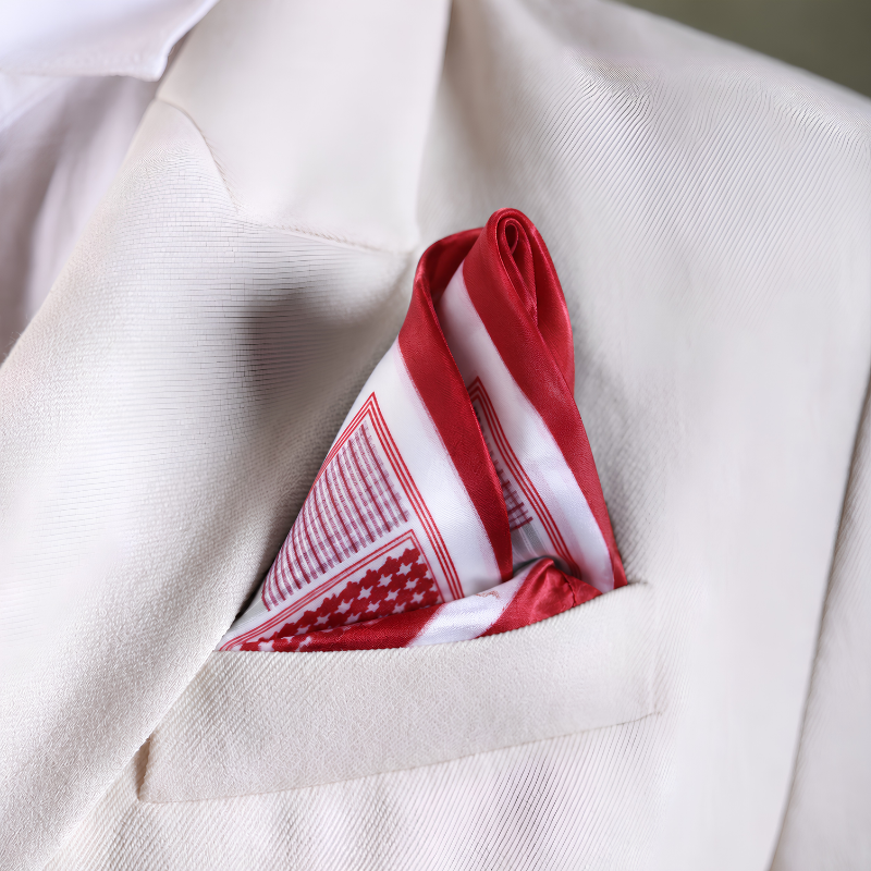 LUNELLE POCKET SQUARE