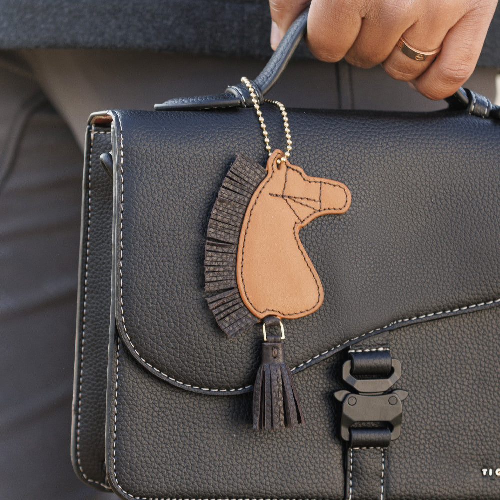 PASO FINO AMBER CHARM