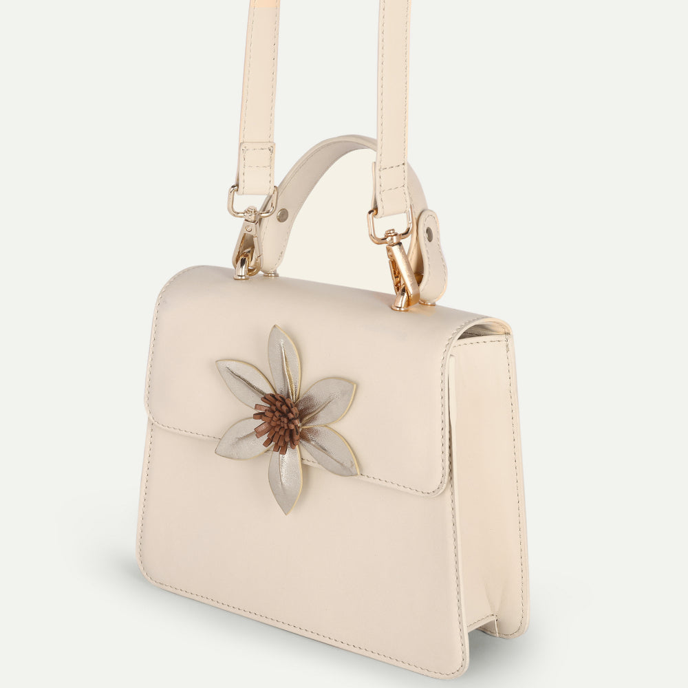 MAGNOLIA